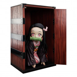 Demon Slayer: Kimetsu no Yaiba Big Size socha Nezuko in a Box 44 cm